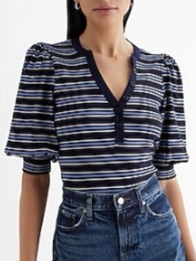 Express Women S Navy Blue Striped Ribbed Casual Puff Sleeve Henley Tee NWT